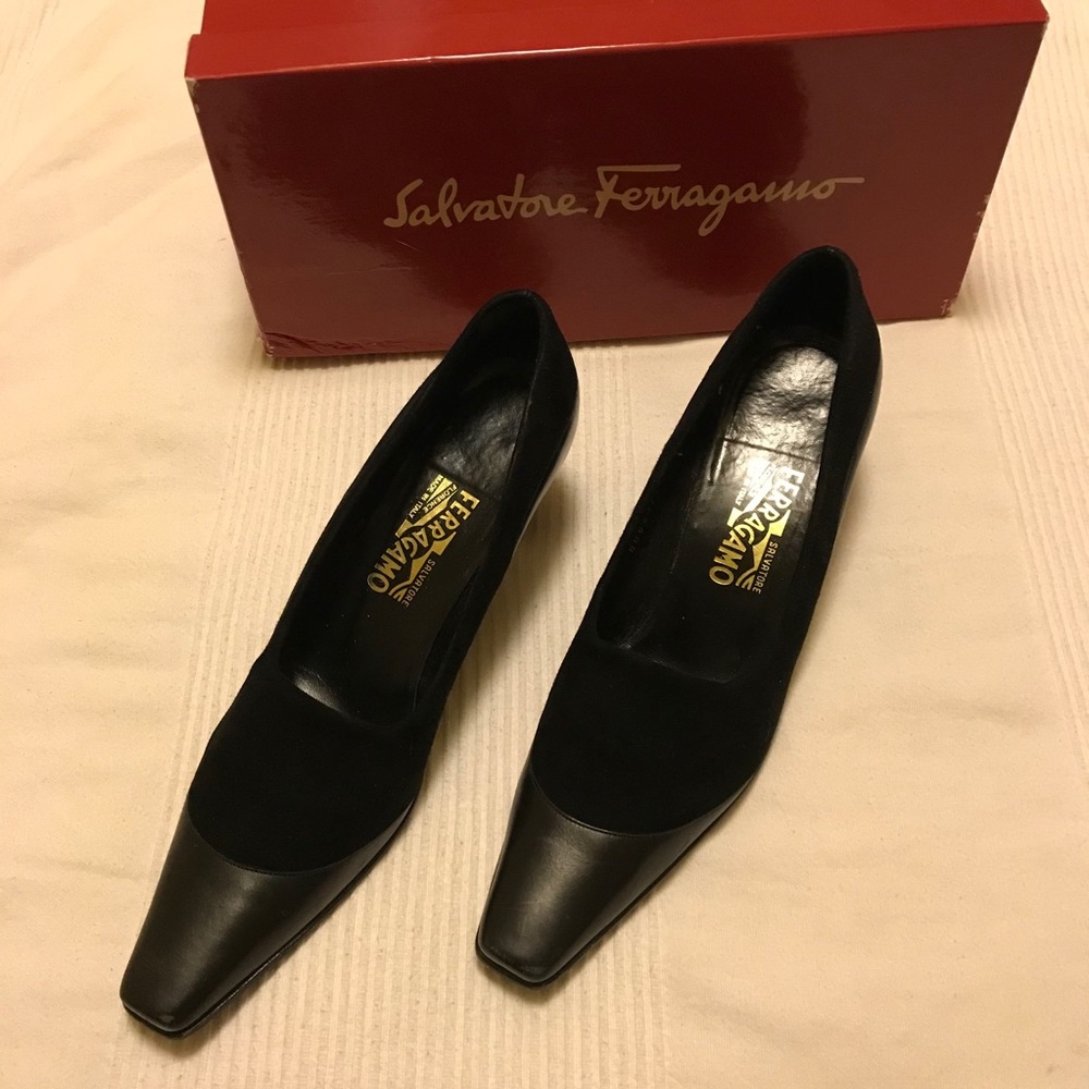 Salvatore Ferragamo Graphis Nero kitten heels 9AAA